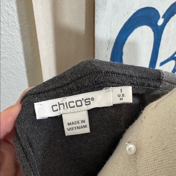 Chico's Elegant Gray and Cream Sweater - Picture 2 of 5